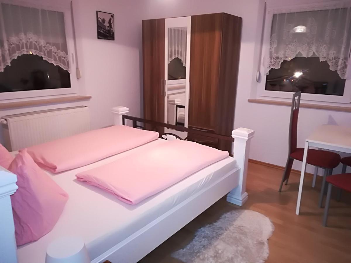 Isas Appartement *